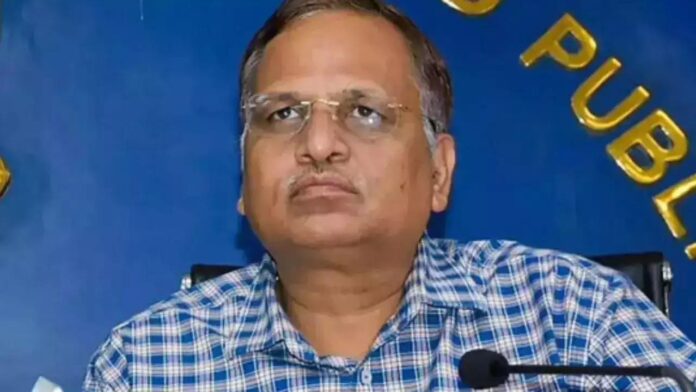 sathyendar jain, ಎಎಪಿ