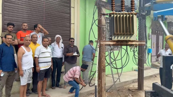 ಟ್ರಾನ್ಸ್‌ಫಾರ್ಮರ್‌, ಆಂಧ್ರಪ್ರದೇಶ, Transformer, Andhra Pradesh,