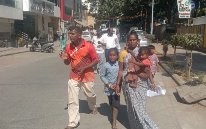 ಅಲೆಮಾರಿ ಕುಟುಂಬ 1