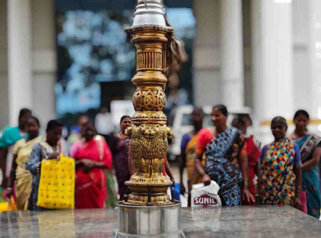 ಅಲೆಮಾರಿ ಜನಾಂಗ