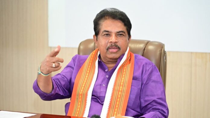 ಆರ್‌ ಅಶೋಕ್‌