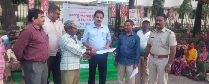 ಆಲಮಟ್ಟಿ ಗಾರ್ಡನ್‌ ಕಾರ್ಮಿಕರು