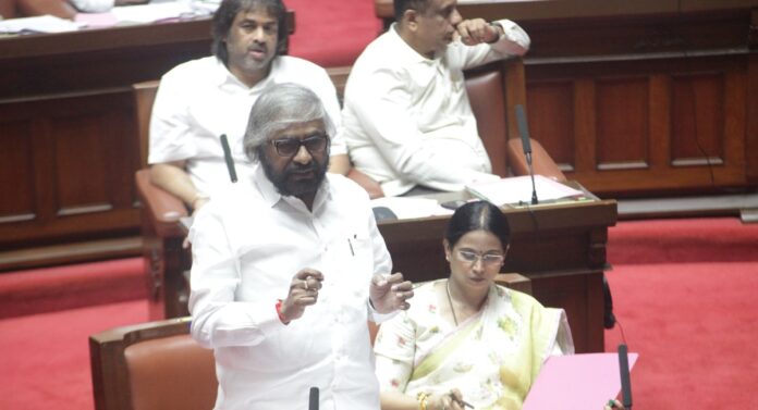 ಈಶ್ವರ ಖಂಡ್ರೆ (2)