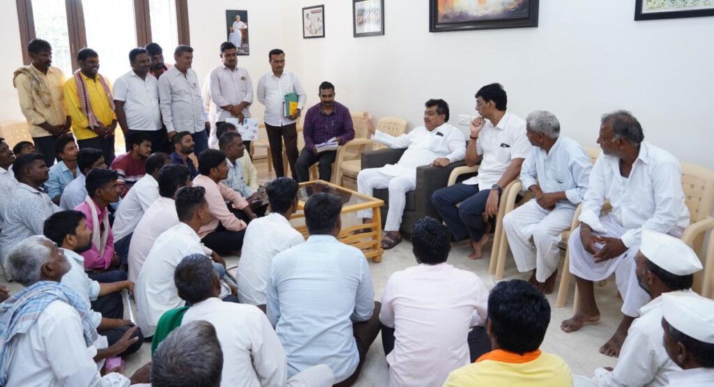 ಎಂ ಬಿ ಪಾಟೀಲ್ 11