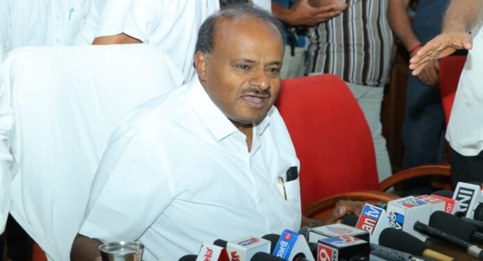ಎಚ್_ ಡಿ ಕುಮಾರಸ್ವಾಮಿ