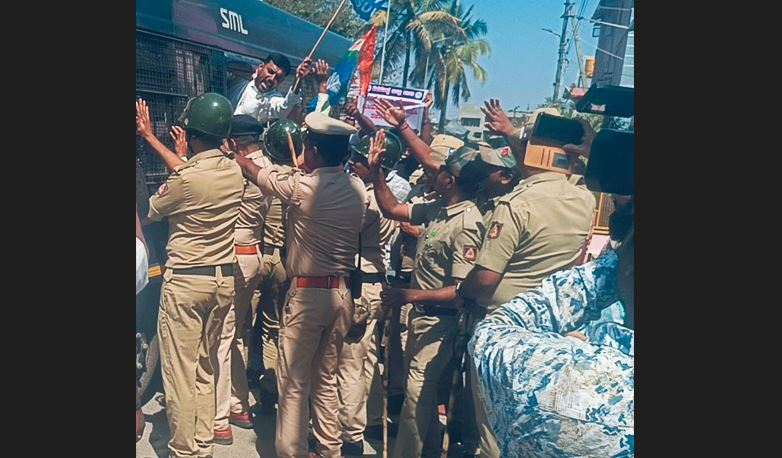 ಎನ್‌ಎಸ್‌ಯುಐ 4