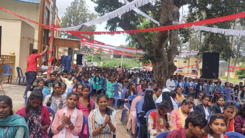 ಎಸ್‌ ಎಫ್‌ ಐ 8