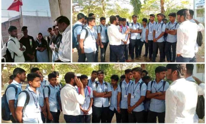 ಎಸ್‌ಎಫ್‌ಐ ಗಜೇಂದ್ರಗಡ