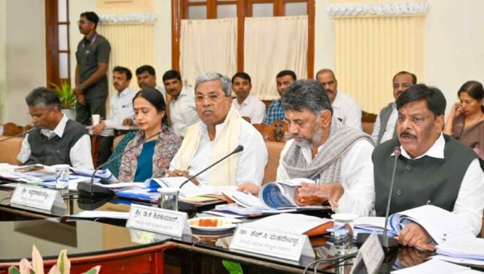 ಎಸ್‌ಸಿ ಎಸ್‌ಟಿ ದೌರ್ಜನ್ಯ ತಡೆಗೆ ಸಿಎಂ ಸಿದ್ದರಾಮಯ್ಯ ಸೂಚನೆ