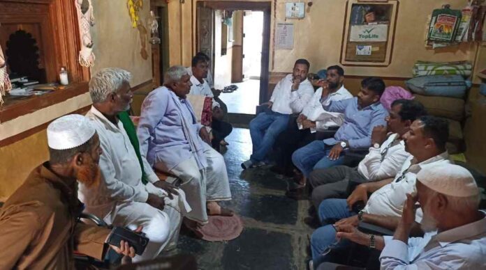 ಕಡಕೋಳ ಗ್ರಾಮಕ್ಕೆ ಮುಸ್ಲಿಂ ಬಾಂಧವ್ಯ ವೇದಿಕೆ ಭೇಟಿ