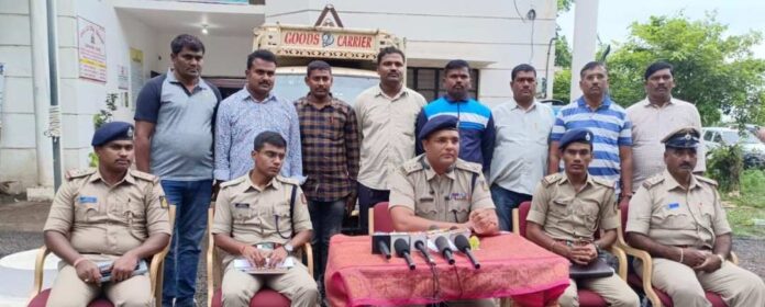 ಕಳ್ಲನ ಬಂಧನ