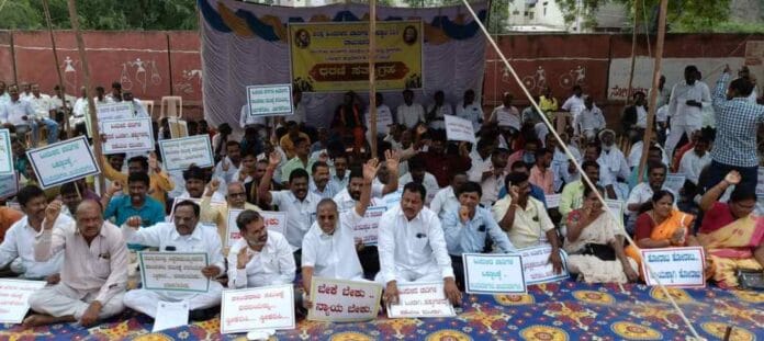 ಕಾಂತರಾಜ ಆಯೋಗದ ಜಾತಿ ಸಮೀಕ್ಷೆ ವರದಿ ಅನುಷ್ಠಾನಕ್ಕೆ ಆಗ್ರಹ
