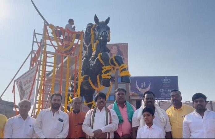 ನೂತನ ಜಿಲ್ಲೆಗೆ ಕಿತ್ತೂರು ರಾಣಿ ಚೆನ್ನಮ್ಮ ಹೆಸರಿಡಲು ಒತ್ತಾಯ