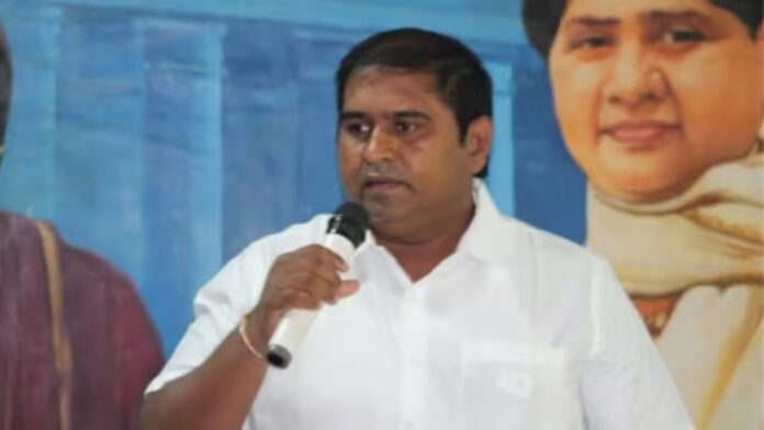 ಬಿಎಸ್‌ಪಿ ಮುಖ್ಯಸ್ಥನ ಹತ್ಯೆ