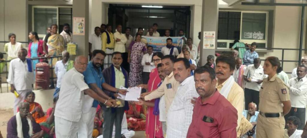 ಕೆ ಆರ್‌ ಪೇಟೆ ಪ್ರತಿಭಟನೆ 1