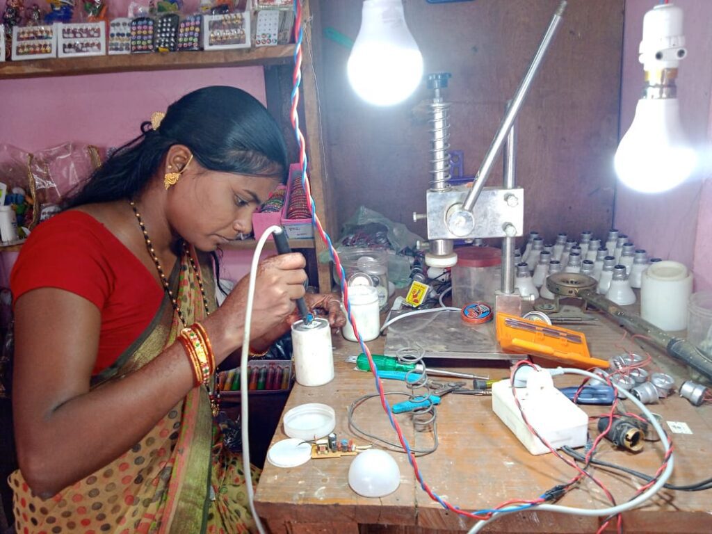 ಕೊರೆಕಲ್‌ ೨