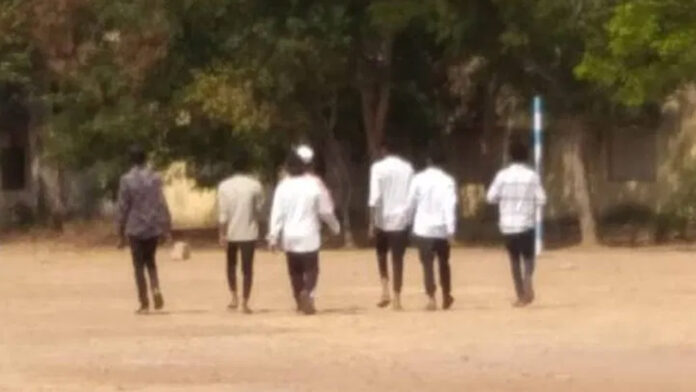 ತುಮಕೂರು, ವಿದ್ಯಾರ್ಥಿಗಳ ಕಿತ್ತಾಟ, ಕೋಮು ಬಣ್ಣ, ಕೋಮುದ್ವೇಷ, ಹಿಂದುತ್ವವಾದಿ, Tumkur, student clashes, communal colour, communal hatred, Hindutva,