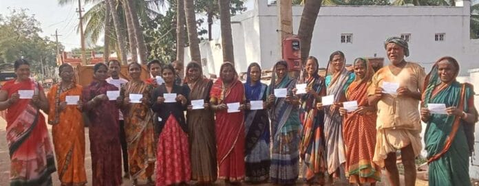ಗುಳೇದಗುಡ್ಡ ಮನರೇಗಾ ಕಾರ್ಮಿಕರು