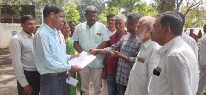 ಗೌರಿ ಹಂತರಿಗೆ ಸನ್ಮಾನದ ವಿರುದ್ಧ ಆಕ್ರೋಶ