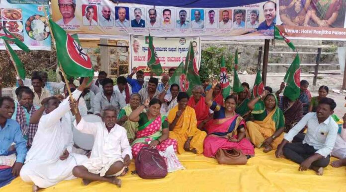 ಪಡಿತರ, ಮನರೇಗಾ ಕಾರ್ಮಿಕರ ಸಾಮಾಜಿಕ ಭದ್ರತೆಗಾಗಿ ಆಗ್ರಹ