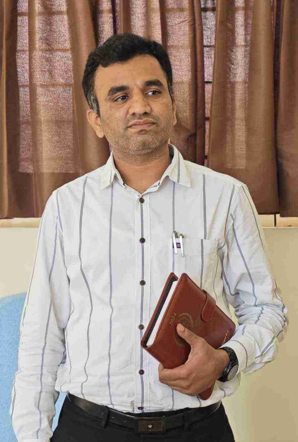 ಚಿಕ್ಕನಾಯಕನಹಳ್ಳಿ ತಹಶೀಲ್ದಾರ್‌ ಪಿ ವಿ ವಿನಾಯಕ ಸಾಗರ್