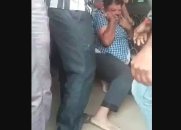 ಚಿನ್ನದ ಅಂಗಡಿ ಮಲೀಕನಿಗೆ ಹಿಗ್ಗಾಮುಗ್ಗಾ ಥಳಿತ