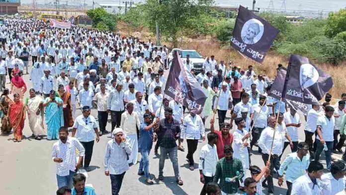 ಜಾತಿಗಣತಿ ವಿರುದ್ಧ ಪ್ರತಿಭಟನೆ