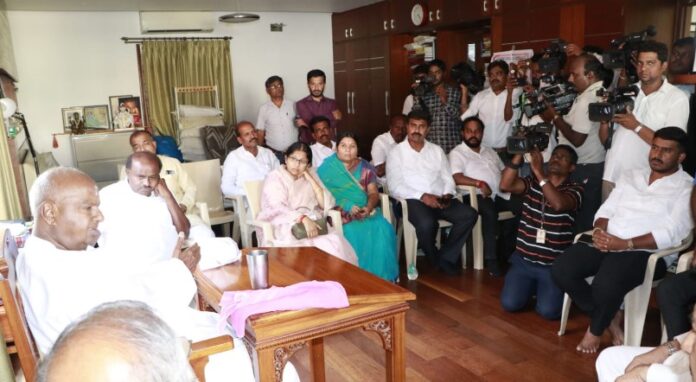 ಹೆಚ್‌ ಡಿ ದೇವೇಗೌಡ