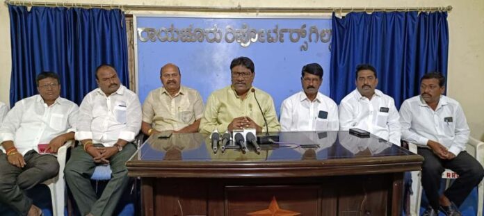 ಜೆಡಿಎಸ್‌ ಜಿಲ್ಲಾಧ್ಯಕ್ಷ ಎಂ ವಿರೂಪಾಕ್ಷ ಸುದ್ದಿಗೋಷ್ಟಿ