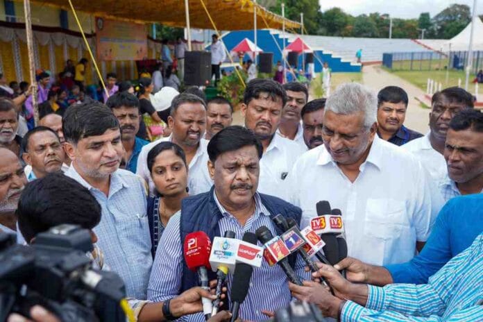 ಡಾ ಎಚ್‌ ಸಿ ಮಹದೇವಪ್ಪ