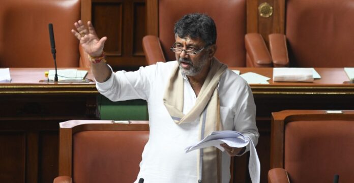 ಪ್ರತಿಪಕ್ಷಗಳ ಸಭಾತ್ಯಾಗ