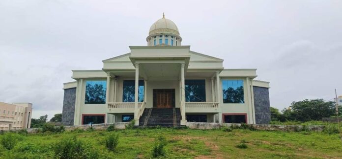 ಡಿ ದೇವರಾಜ ಅರಸು ಭವನ