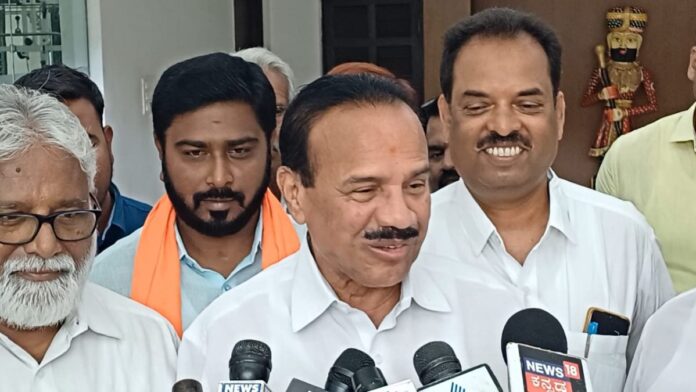 ಡಿ ವಿ ಸದಾನಂದಗೌಡ