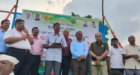 ಡ್ರೋನ್‌ ಮೂಲಕ ಪೋಷಕಾಂಶ ಸಿಂಪಡಣೆ