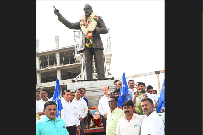ದಾವಣಗೆರೆಯಲ್ಲಿ ಪರಿನಿಬ್ಬಾಣ ದಿನ