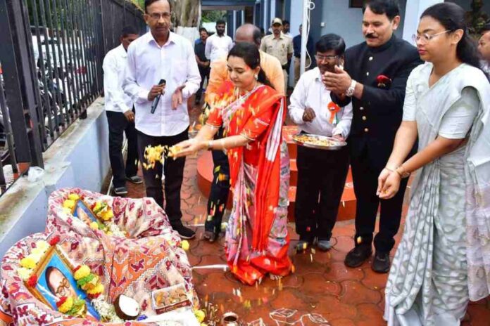 ಧಾರವಾಡ ಜಿಲ್ಲಾಧಿಕಾರಿ ದಿವ್ಯಾ ಪ್ರಭು