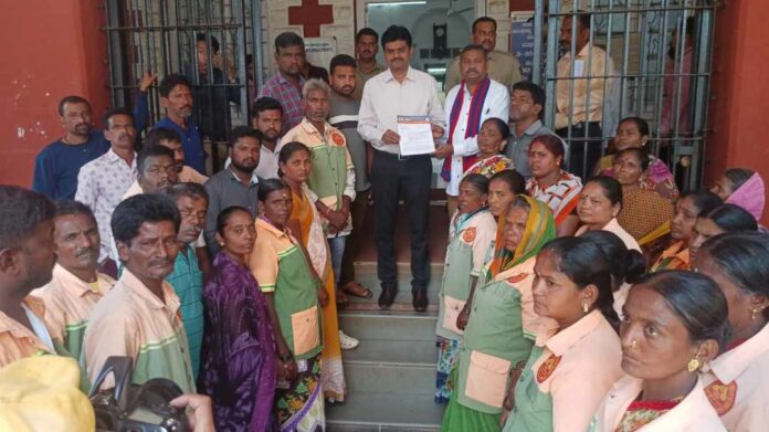 ಪೌರಕಾರ್ಮಿಕರ ಬೇಡಿಕೆ ಈಡೇರಿಕೆಗೆ ಆಗ್ರಹ