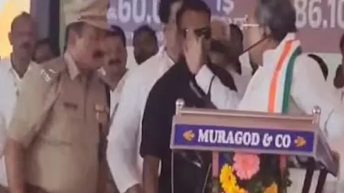 ಸಿಎಂ ಸಿದ್ದರಾಮಯ್ಯ, ಸ್ವಯಂ ನಿವೃತ್ತಿ, ಧಾರವಾಡ ಎಎಸ್‍ಪಿ, CM Siddaramaiah, voluntary retirement, Dharwad ASP,