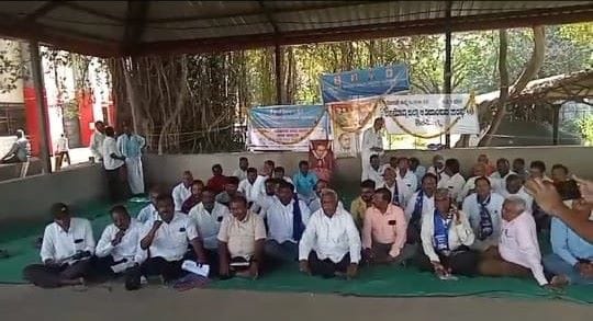 ನ್ಯಾ. ಎ ಜೆ ಸದಾಶಿವ ಆಯೋಗ ವರದಿ ಜಾರಿಗೆ ಆಗ್ರಹ