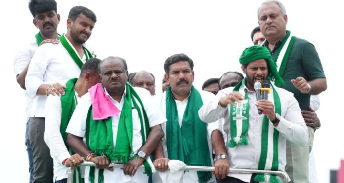 ಪಾದಯಾತ್ರೆ (4)