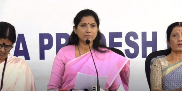 ಪುಷ್ಪಾ ಅಮರನಾಥ್‌