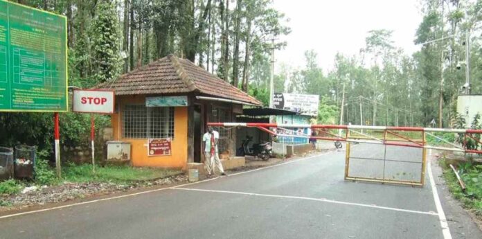 ಮೂರು ದಿನಗಳ ಕಾಲ ಪ್ರವಾಸಿಗರಿಗೆ ನಿರ್ಬಂಧ