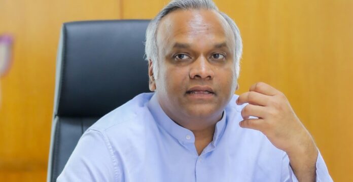 ಪ್ರಿಯಾಂಕ್_ ಖರ್ಗೆ (1)