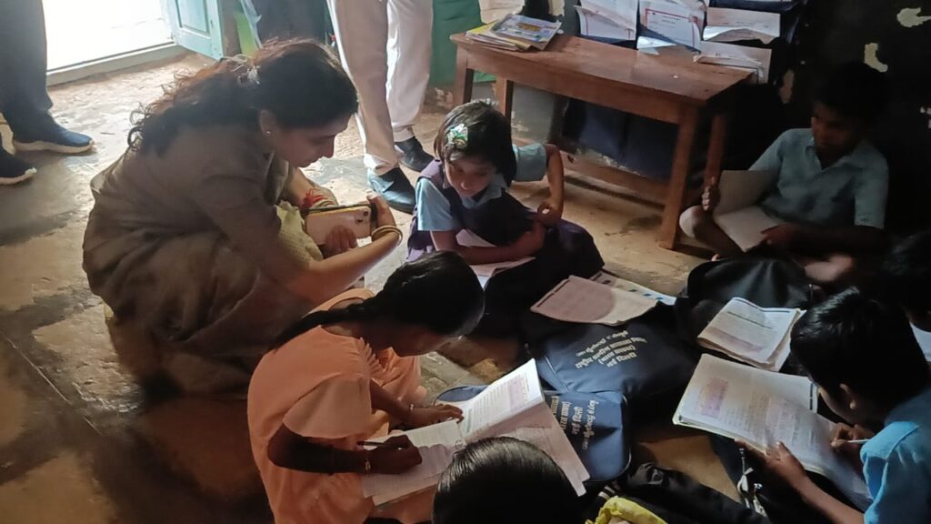 ಬಗ್ದಾಲ ಶಾಲೆಗೆ ಭೇಟಿ 2