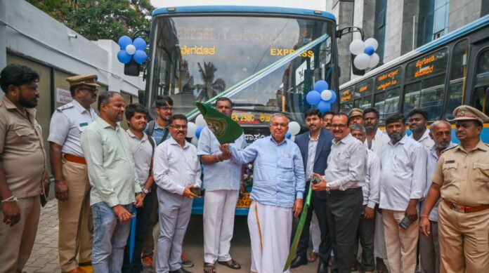 ಬೆಳಗಾವಿಯಲ್ಲಿ ಬಸ್‌ಗಳಿಗೆ ಚಾಲನೆ