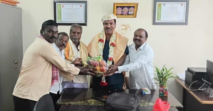 ಬೋವಿ ಸಮಾಜದಿಂದ ವೈದ್ಯರಿಗೆ ಸನ್ಮಾನ