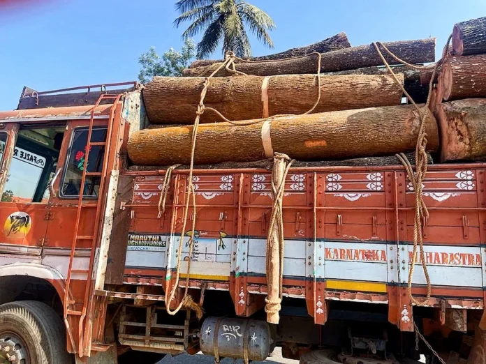 ಭಾರಿ ವಾಹನಗಳ ಸಂಚಾರ