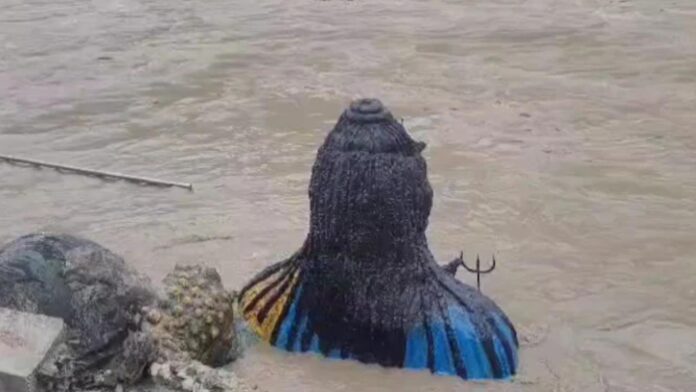 ಭಾರೀ ಮಳೆ