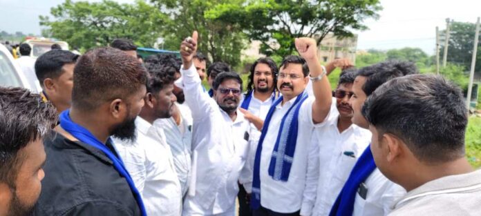 ಭೀಮ್‌ ಆರ್ಮಿ ಪದಾಧಿಕಾರಿ ವಜಾ