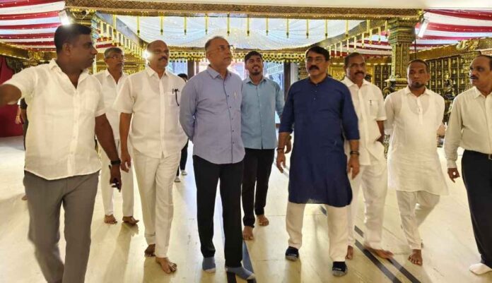 ಮಂಗಳೂರು ದಸರಾ ಪರಿಶೀಲಿಸಿದ ದಿನೇಶ್‌ ಗುಂಡೂರಾವ್